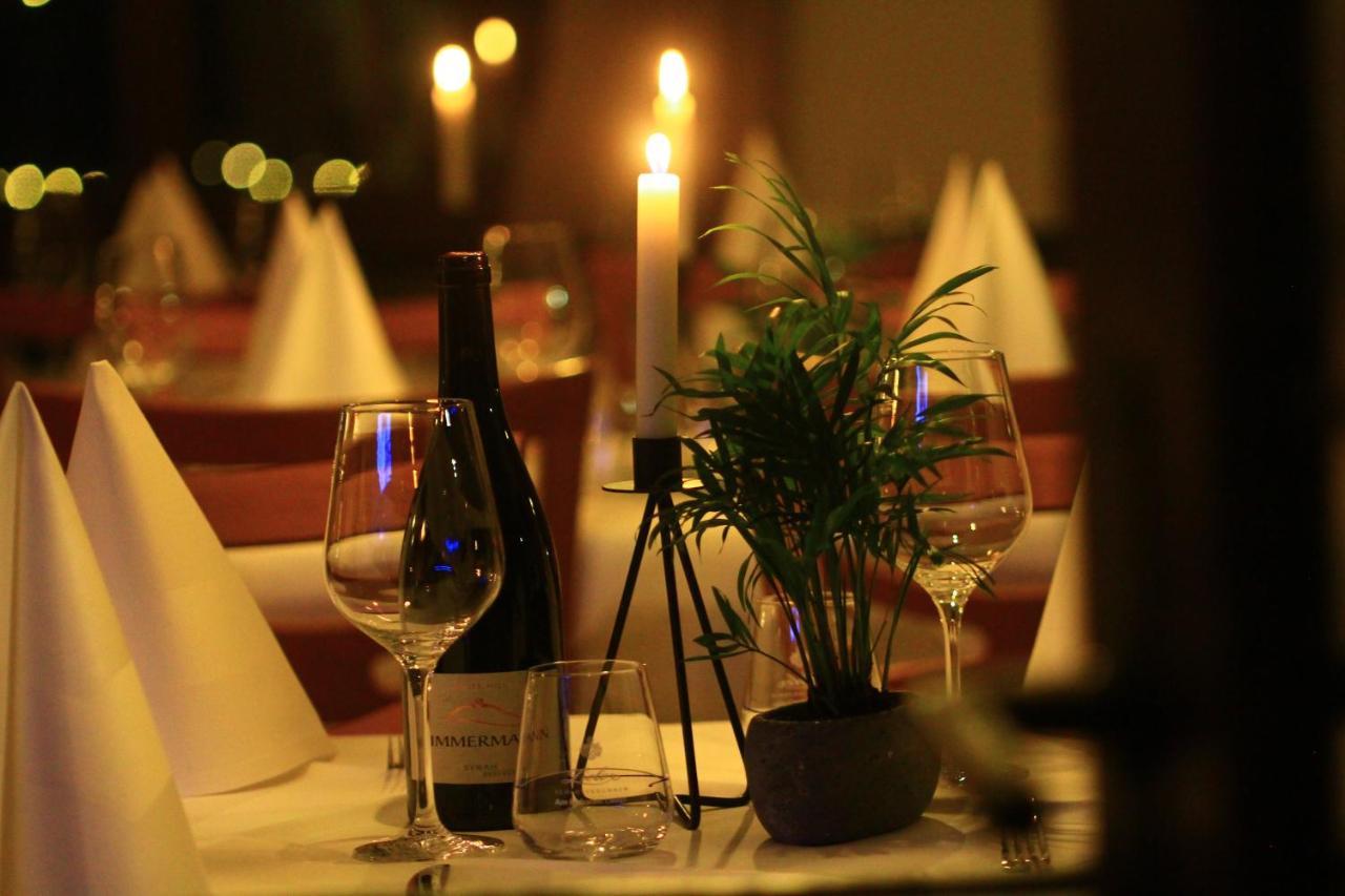 Hotel & Restaurant Krone Maerkt Weil am Rhein Exteriör bild